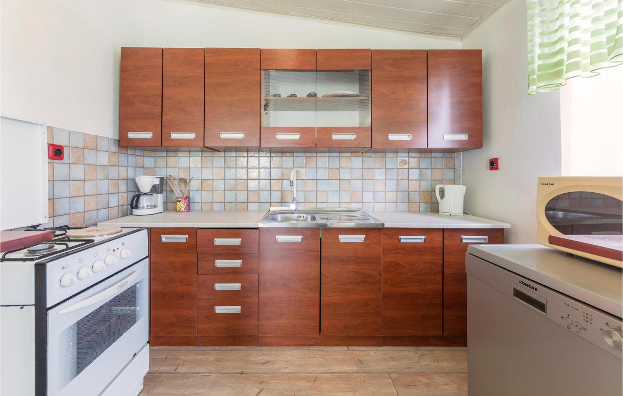 3 Bedroom Gorgeous Apartment In Marčana Exteriér fotografie